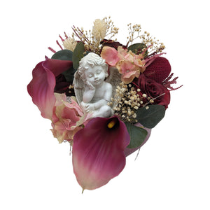 Freigestellt Trauergesteck Engel Calla Rosen Hortensien beere rosa