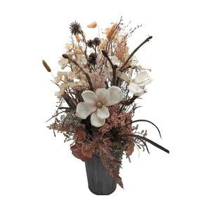 Freigestellt Herbstgesteck Magnolien Kirschblüten Gräser creme apricot