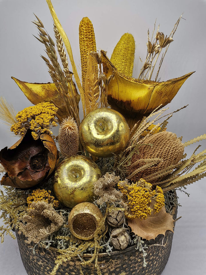 Blumengesteck Gesteck Herbstgesteck Herbstdekoration Äpfel Mais Banksia Gräser gold XL
