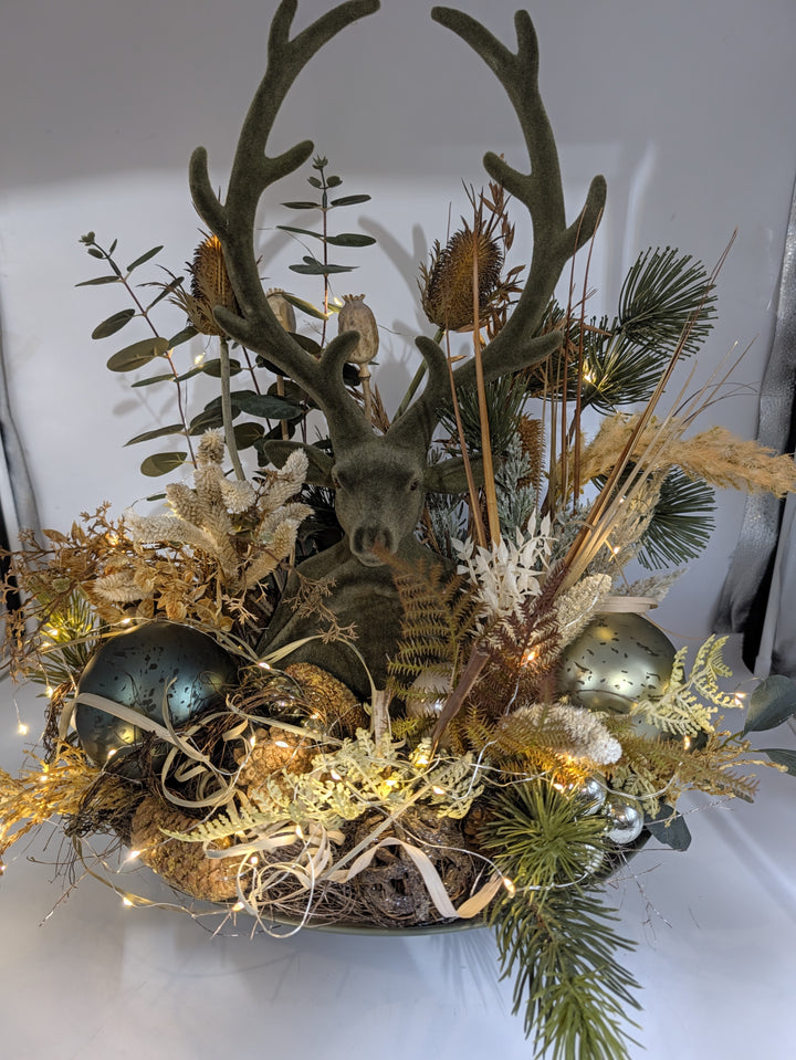 Wintergesteck Hirsch Eukalyptus Kugeln LED grün natur – Ansicht 7