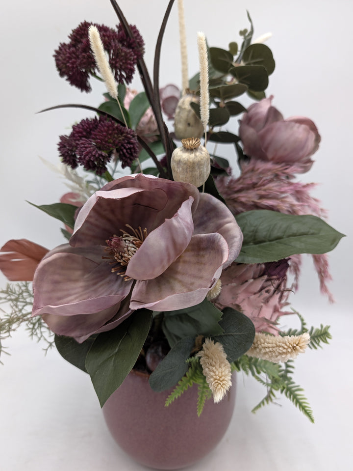 Herbstgesteck Magnolie Gräser Mohnkapseln altrosa bordeaux – Ansicht 5