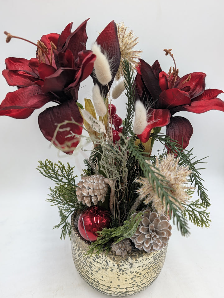 Weihnachtsgesteck Amaryllis Zapfen Tanne rot gold – Ansicht 5