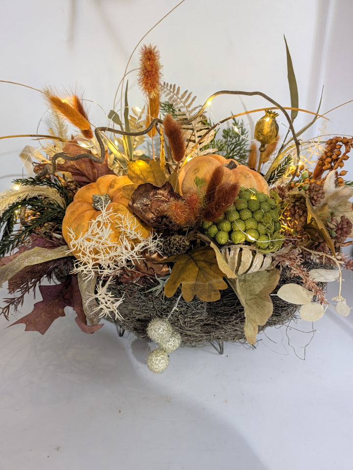Herbstgesteck Kürbis Gräser Eichenblätter orange natur – Ansicht 6