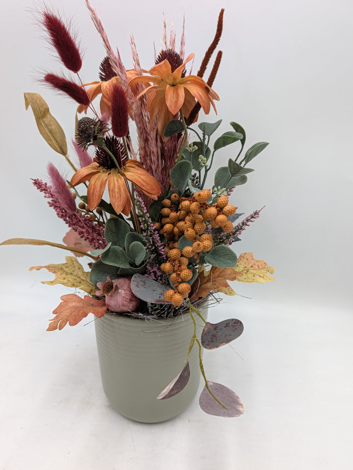 Herbstgesteck Sonnenhut Heide Eukalyptus orange beere – Ansicht 4