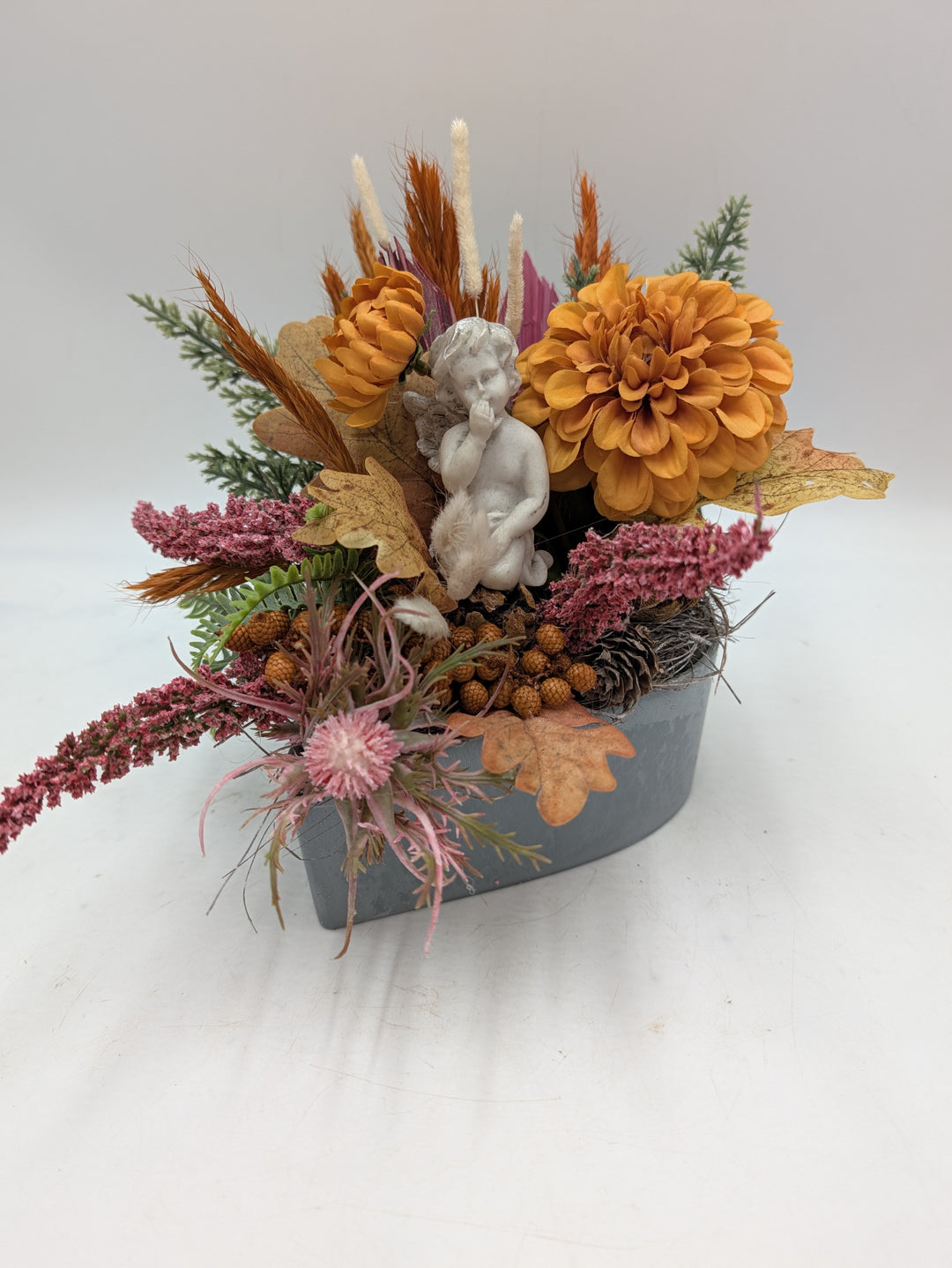 Trauergesteck Engel Dahlien Heide orange rosa – Ansicht 3