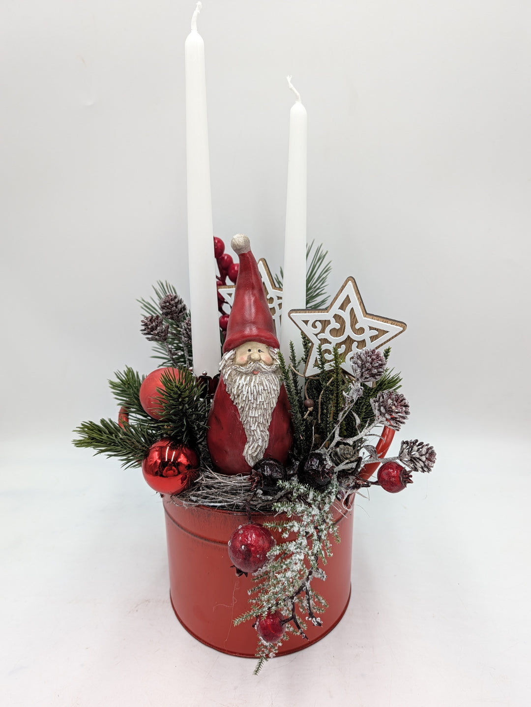 Weihnachtsgesteck Weihnachtsmann Kerzen Stern rot weiß – Ansicht 7