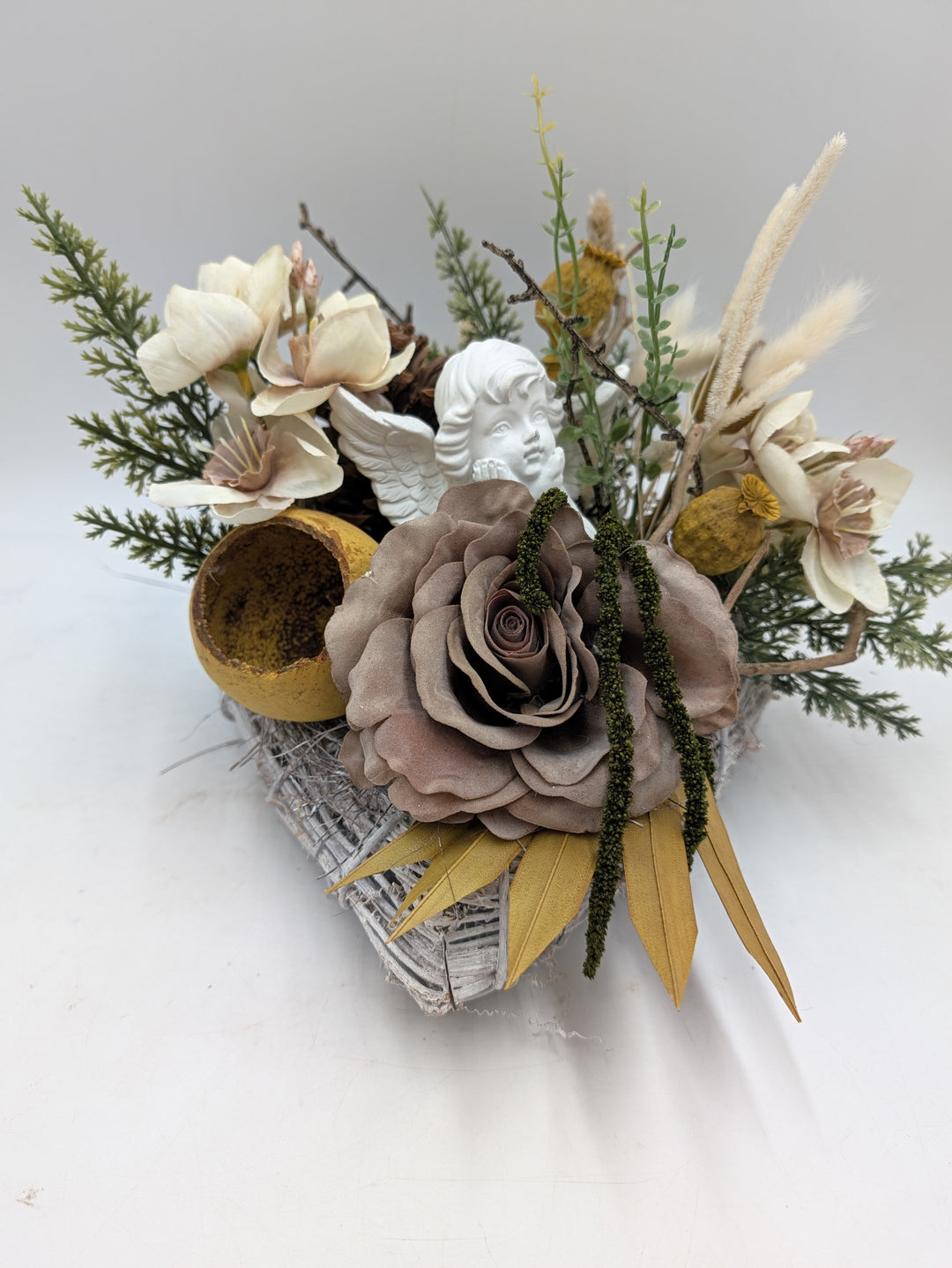 Trauergesteck Engel Rose Amaryllis creme taupe – Ansicht 5