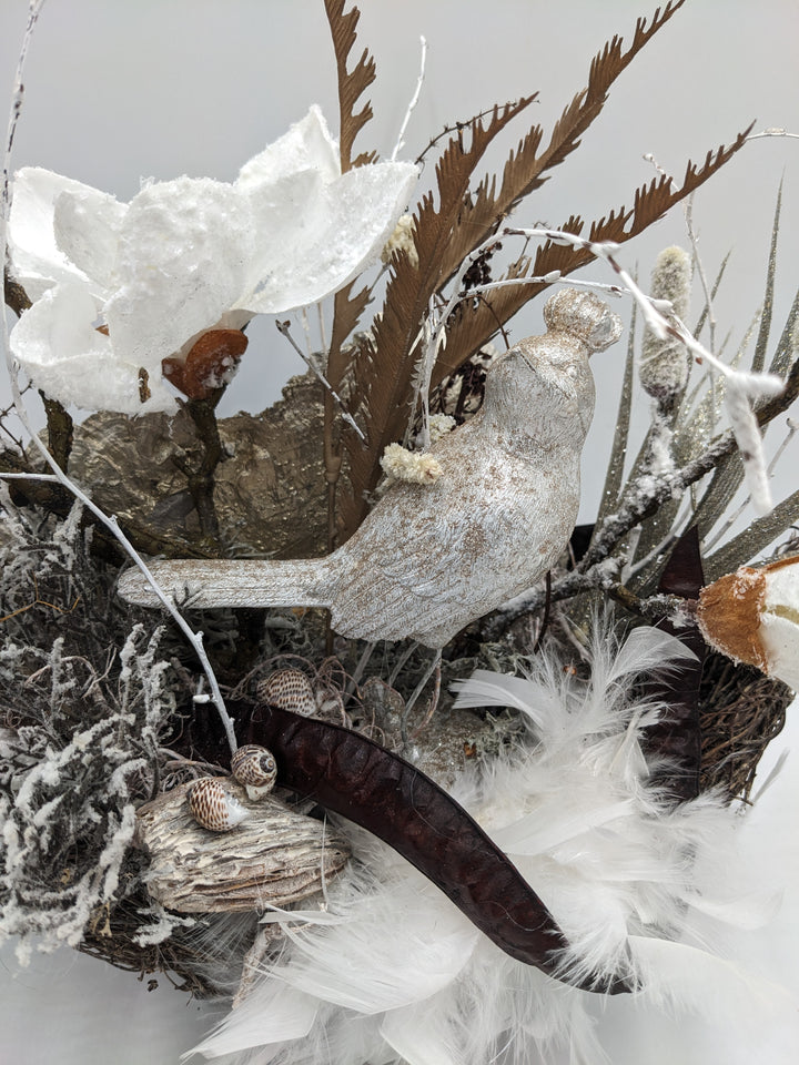 Wintergesteck Vogel Feder Magnolie weiß