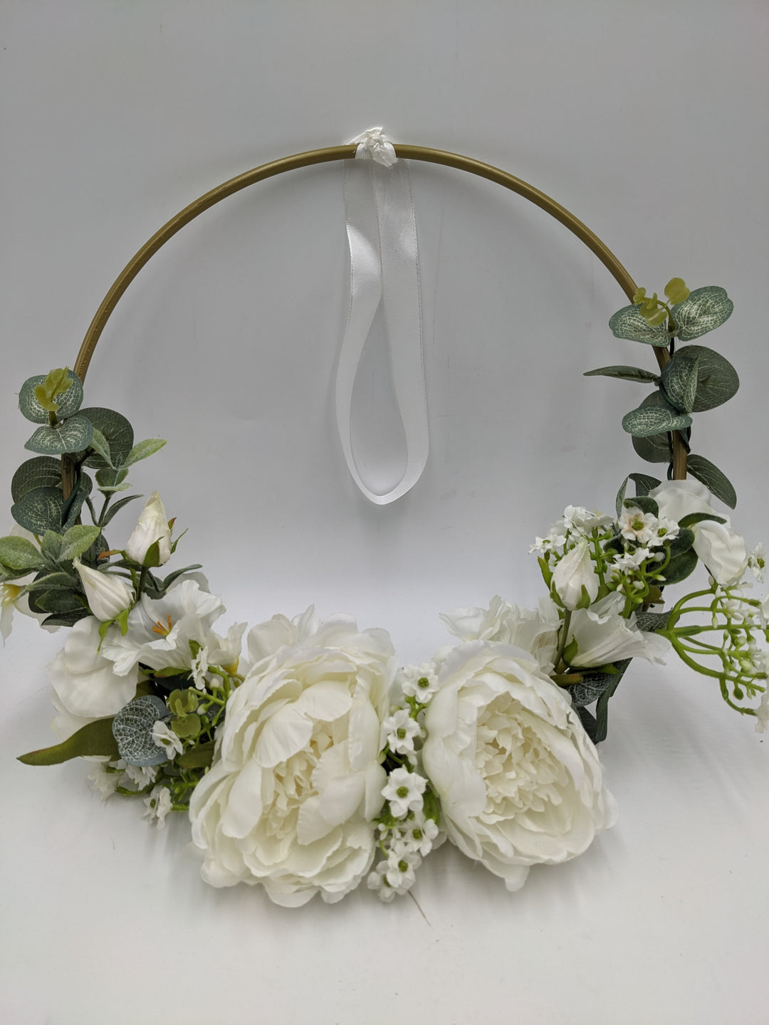 Türkranz Hochzeit Pfingstrosen Eukalyptus weiß grün