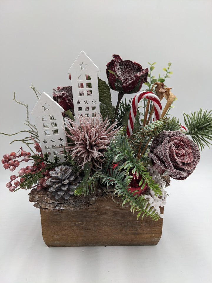 Weihnachtsgesteck Kugel Rose Zuckerstange rot