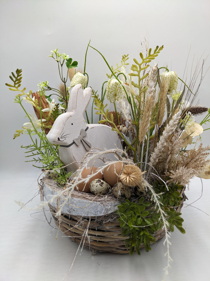 Ostergesteck Ei Hase Schachbrettblume weiß