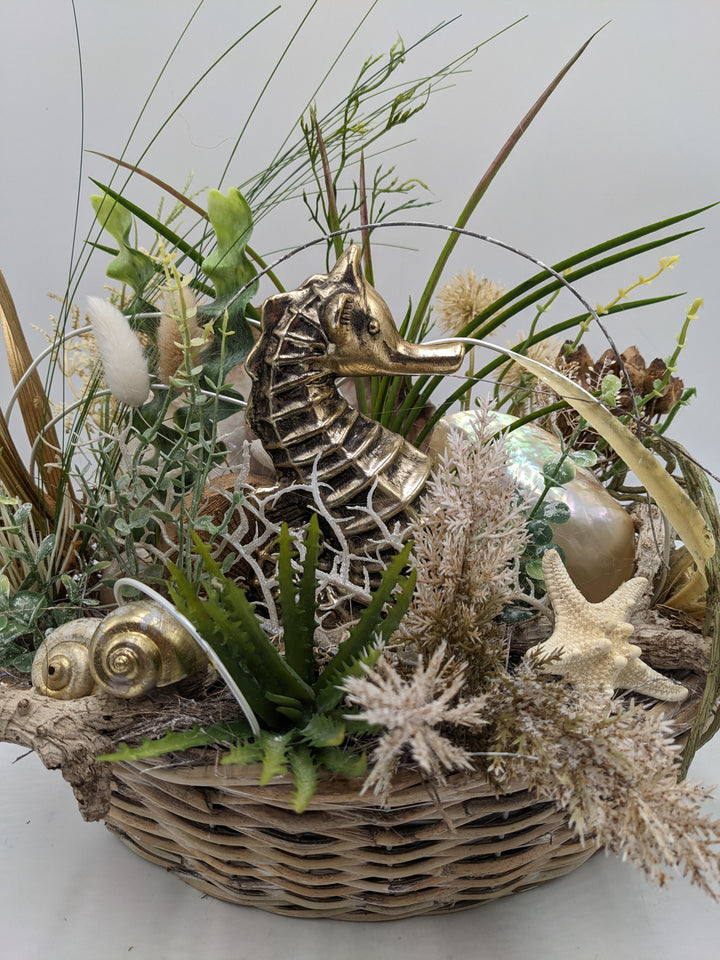 Sommergesteck Schnecke Seepferdchen Seestern gold