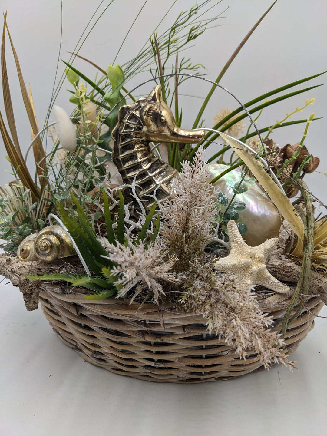 Sommergesteck Schnecke Seepferdchen Seestern gold