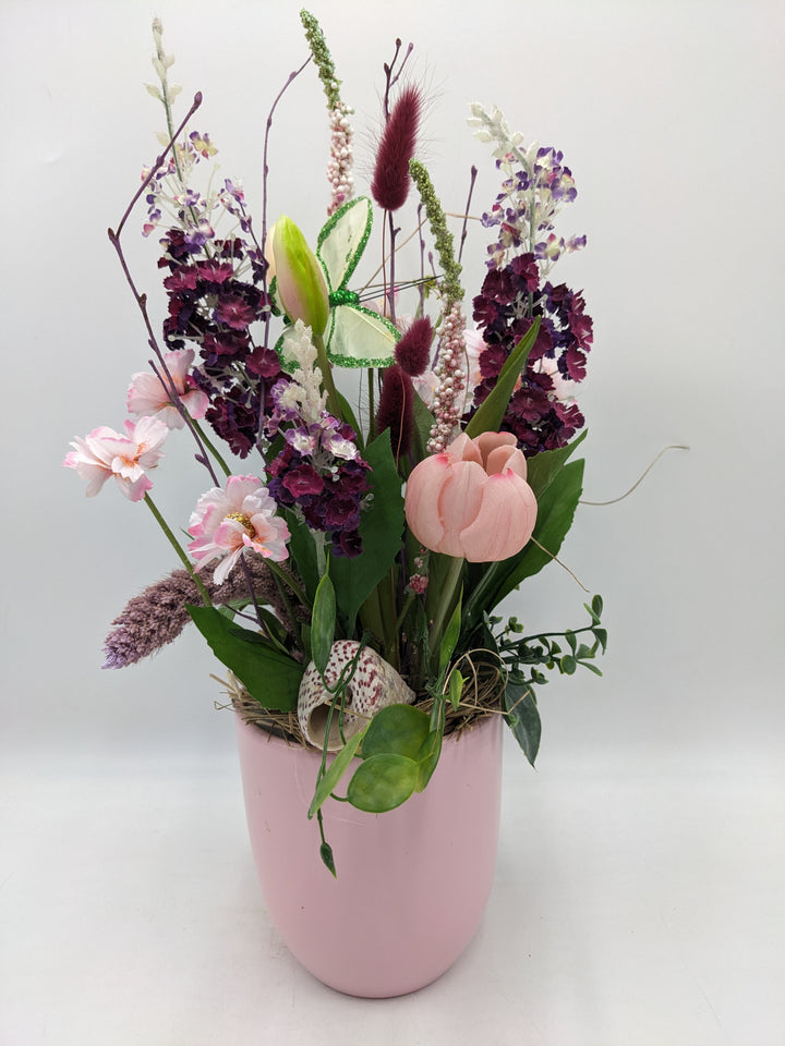 Sommergesteck Schmetterling Schnecke Tulpe  rosa