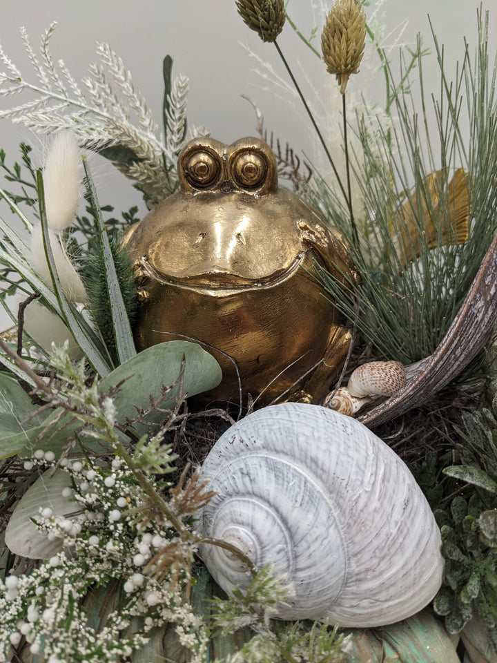 Sommergesteck Schnecke Frosch Beeren mint