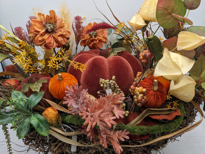 Herbstgesteck XXL beleuchtet Kürbis Physalis orange