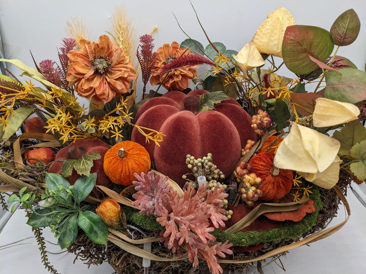 Herbstgesteck XXL beleuchtet Kürbis Physalis orange