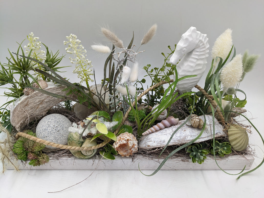 Sommergesteck LED maritim Schnecke Seepferdchen weiß