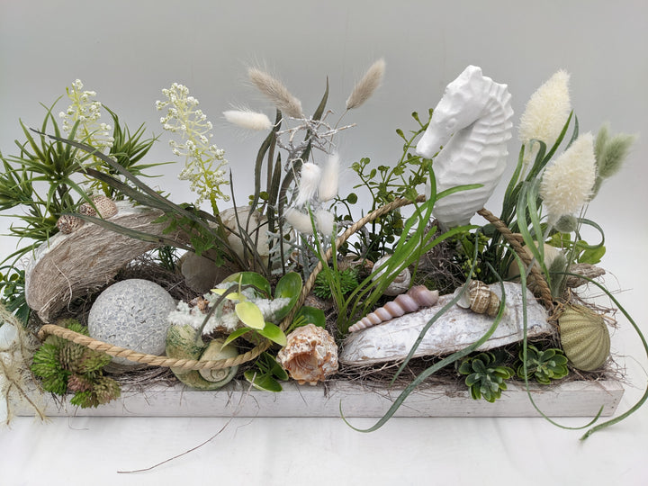 Sommergesteck LED maritim Schnecke Seepferdchen weiß