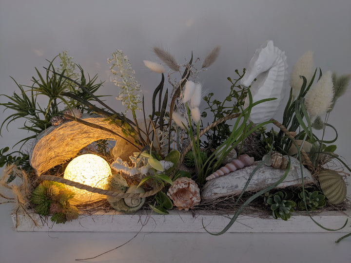 Sommergesteck LED maritim Schnecke Seepferdchen weiß