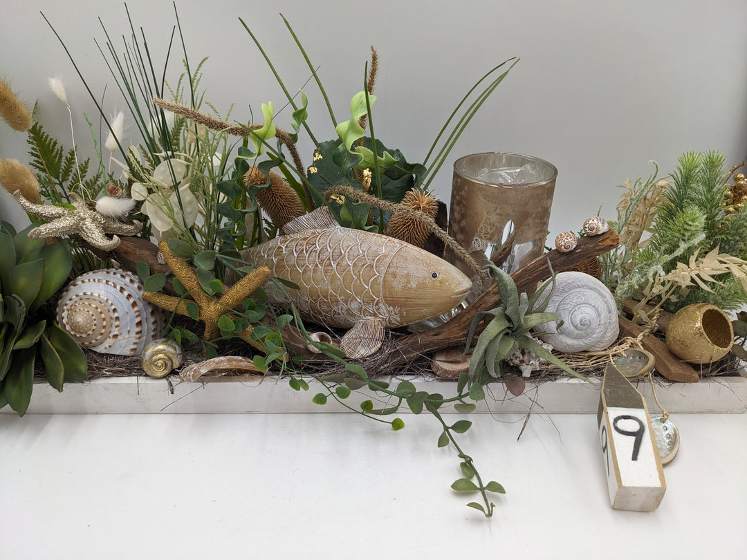 Sommergesteck maritim Teelicht Schnecke Seestern creme