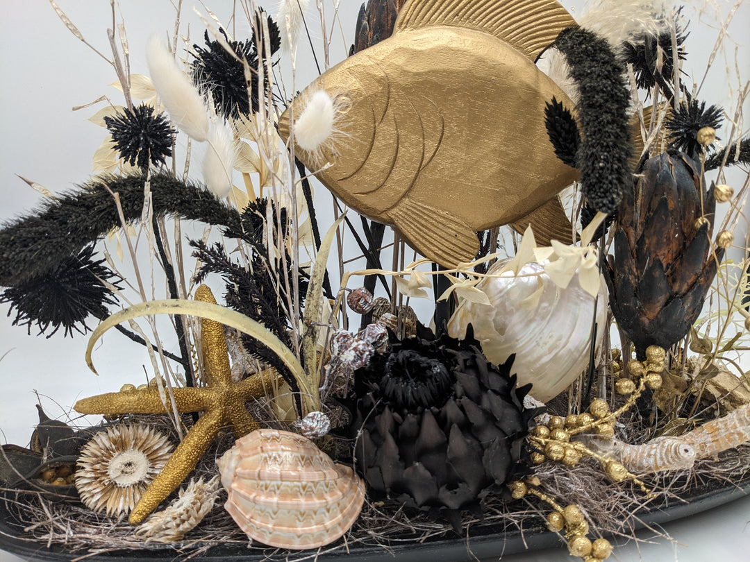 Sommergesteck maritim Schnecke Fisch gold