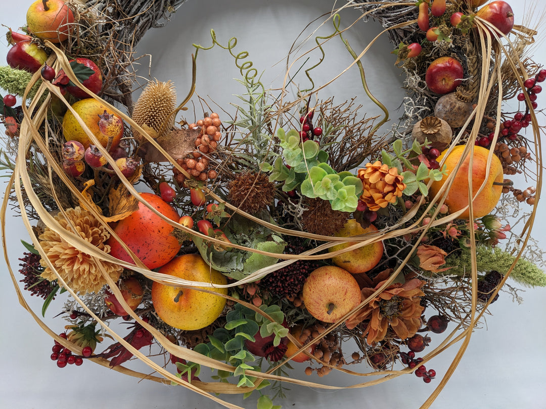 Herbstkranz Ernte-Dank Apfel Beeren orange