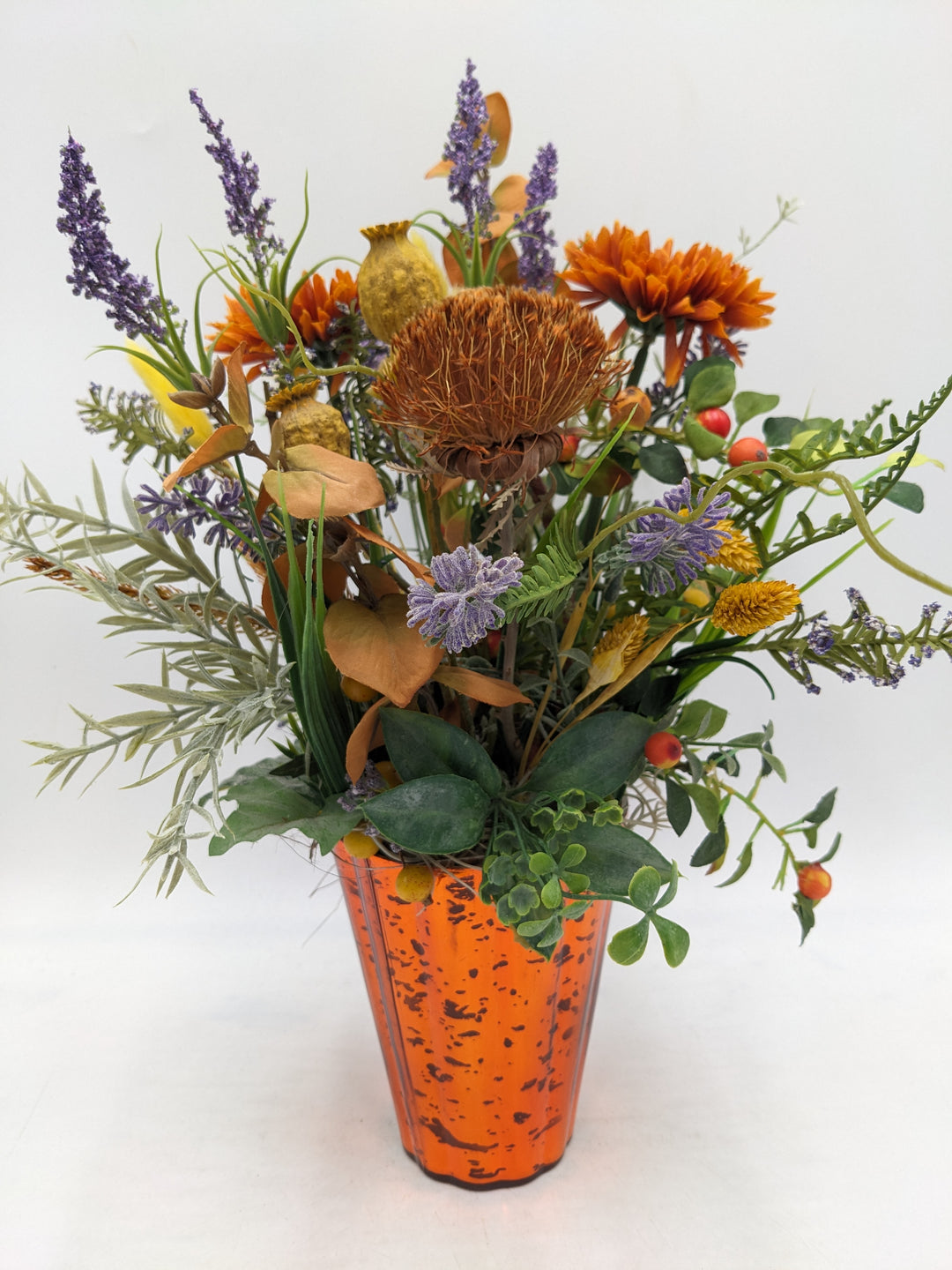 Sommergesteck Lavendel Gerbera orange