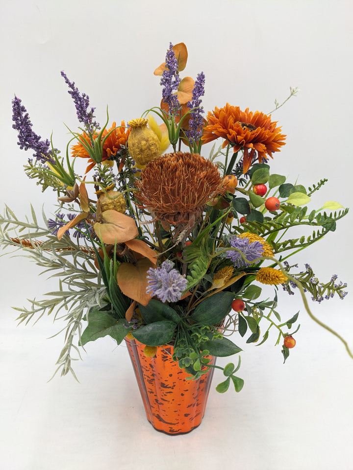 Sommergesteck Lavendel Gerbera orange