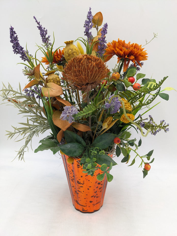 Sommergesteck Lavendel Gerbera orange