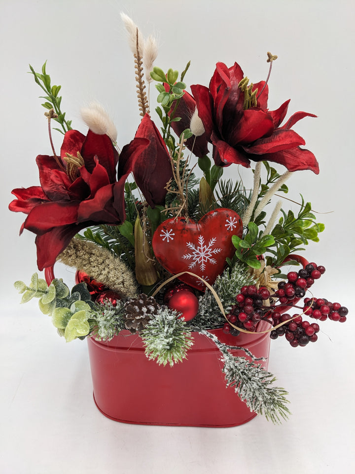 Weihnachtsgesteck Kugel Herz Amaryllis rot