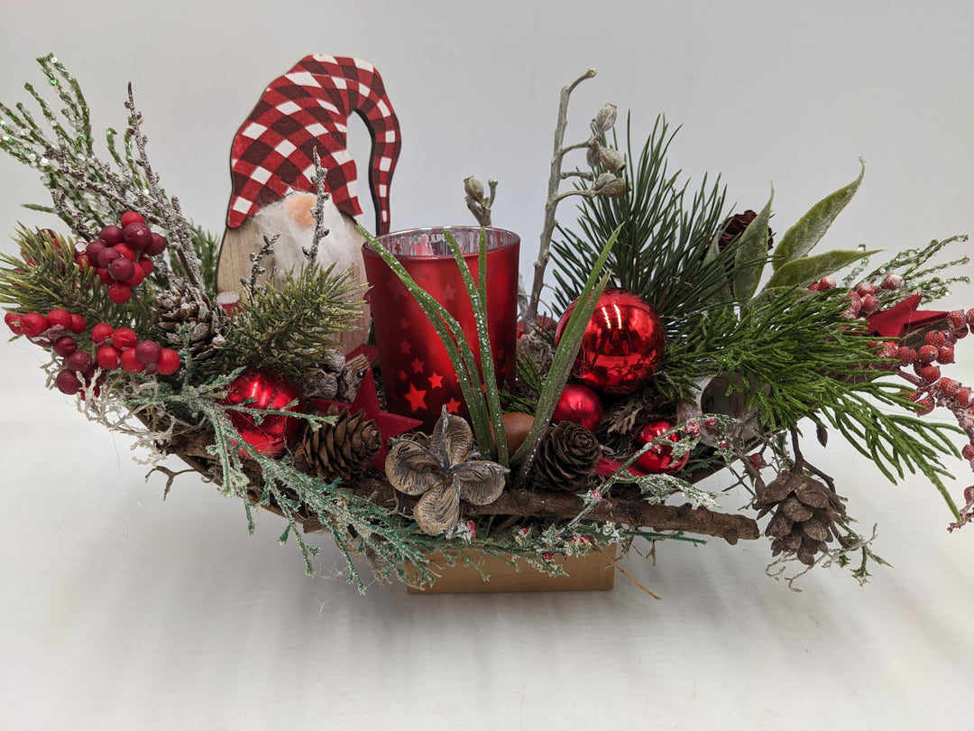 Weihnachtsgesteck Teelicht Kugel Wichtel rot