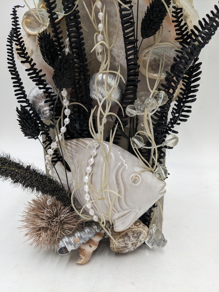 Sommergesteck maritim Schnecke Muschel Fisch creme