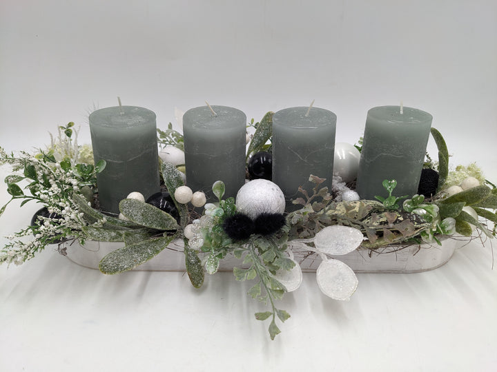 Adventsgesteck Kugel Mistel salbei