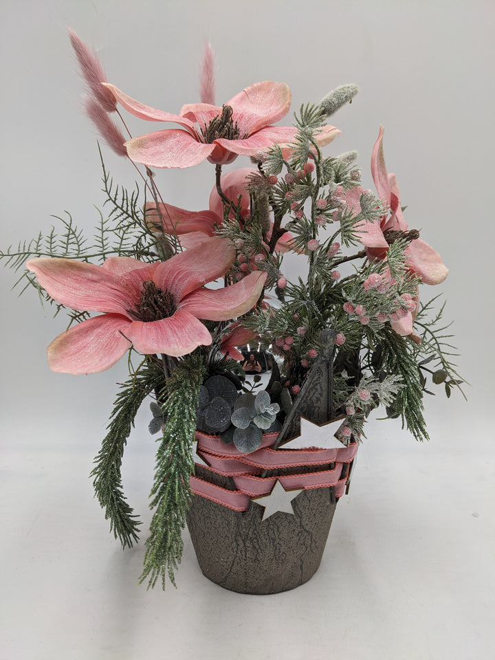 Weihnachtsgesteck Kugel Stern Magnolie rosa