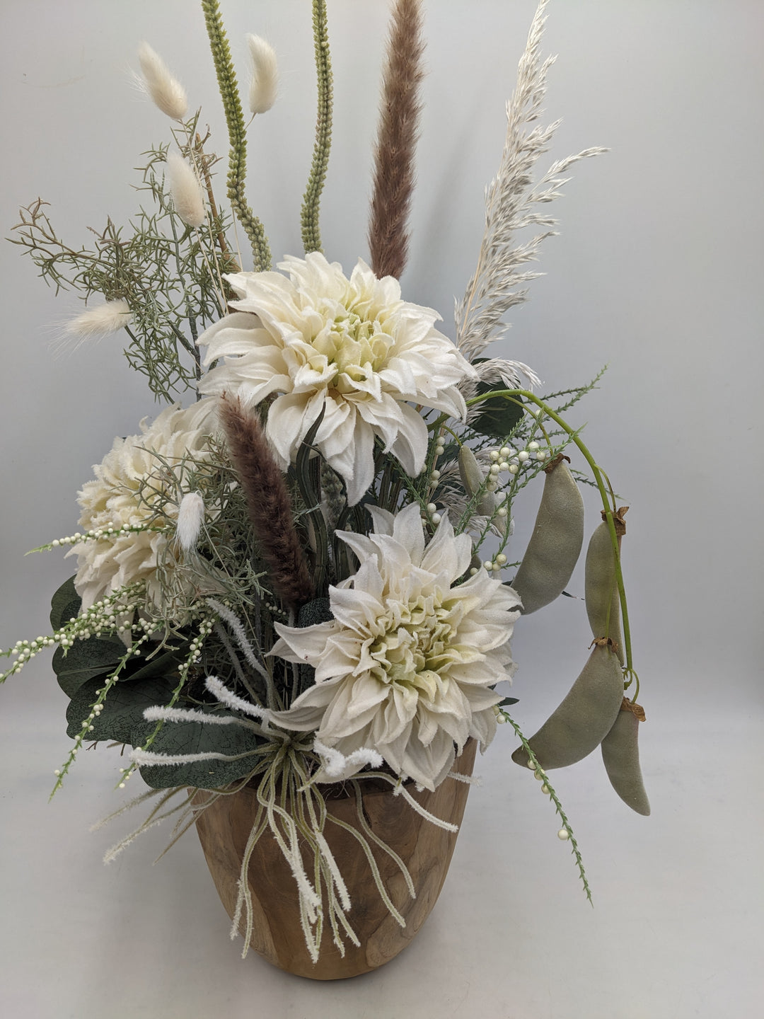 Herbstgesteck Spider Chrysantheme creme