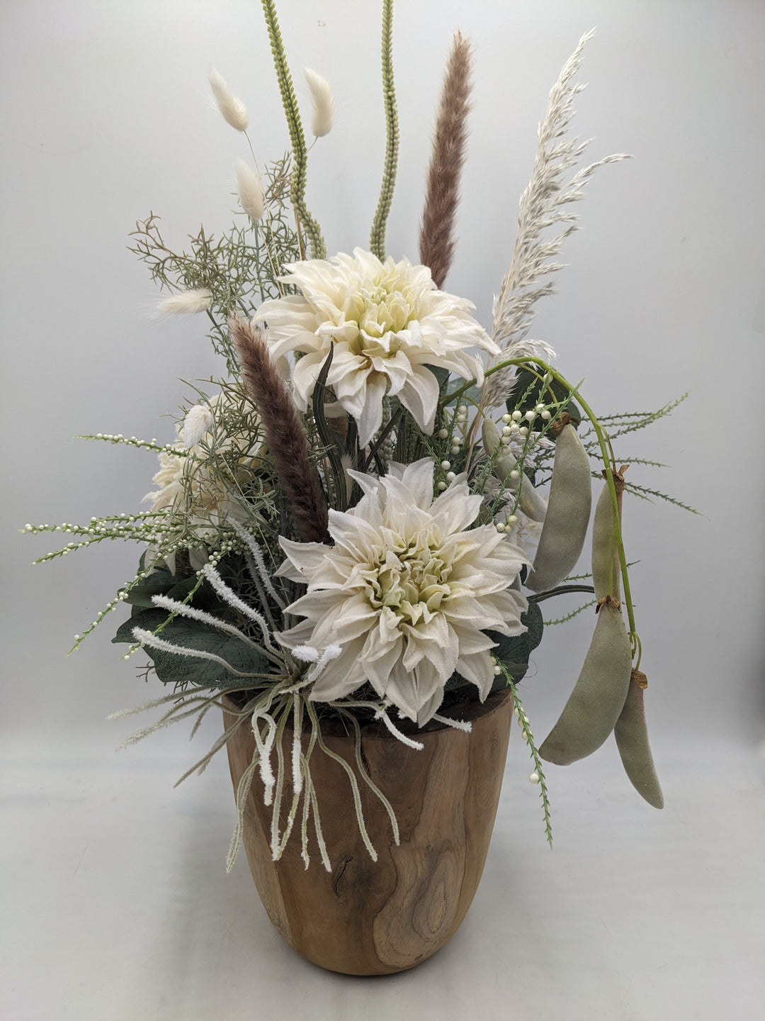 Herbstgesteck Spider Chrysantheme creme
