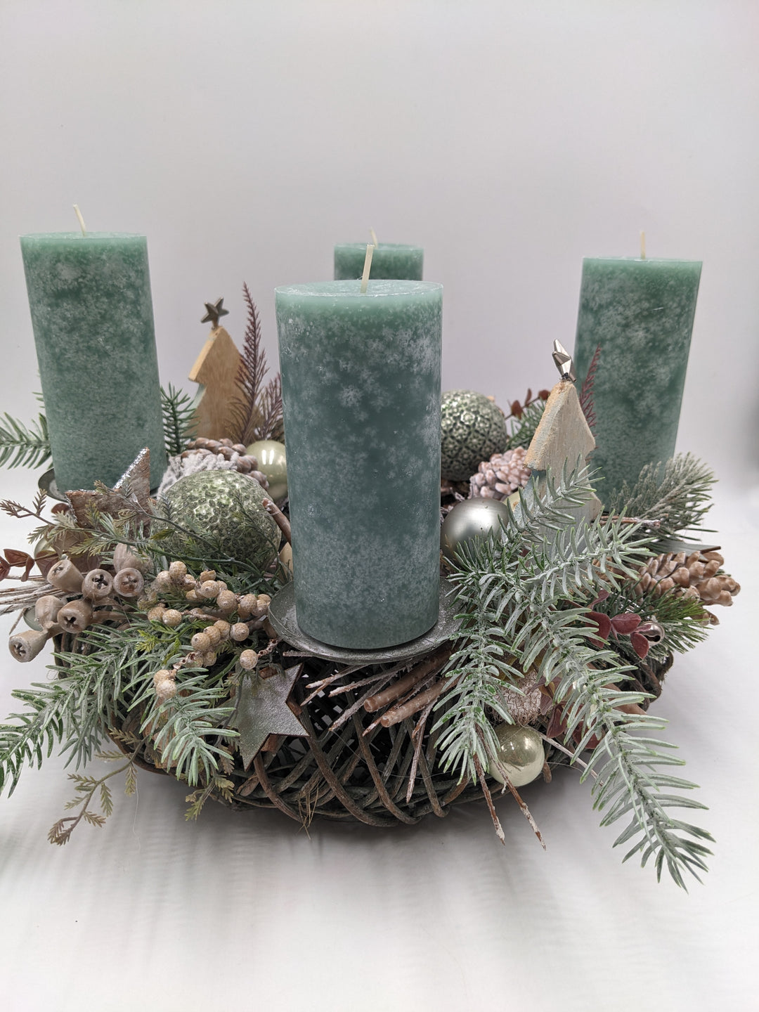Adventskranz Kugel Stern Tannenbäumchen smaragd
