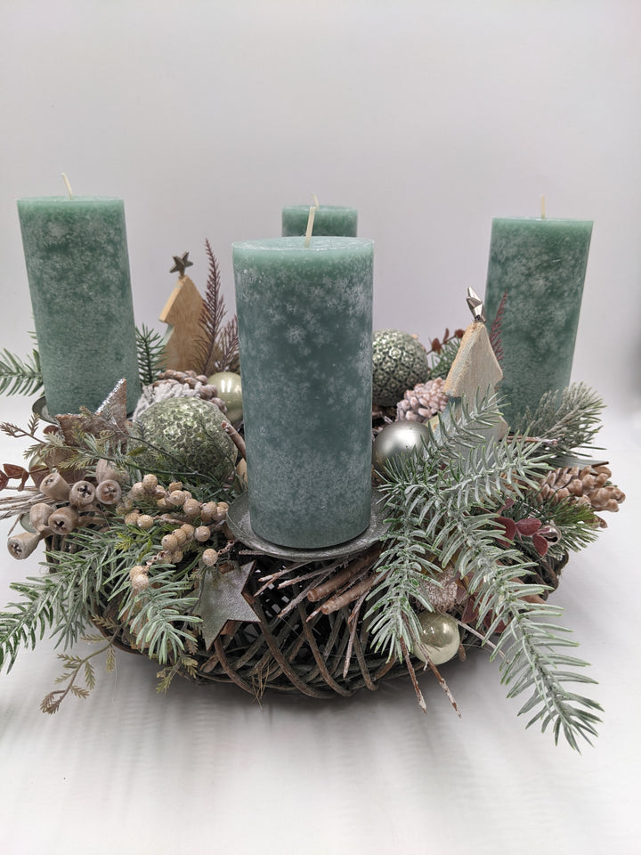 Adventskranz Kugel Stern Tannenbäumchen smaragd