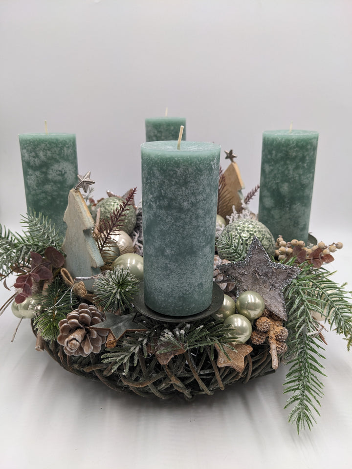 Adventskranz Kugel Stern Tannenbäumchen smaragd