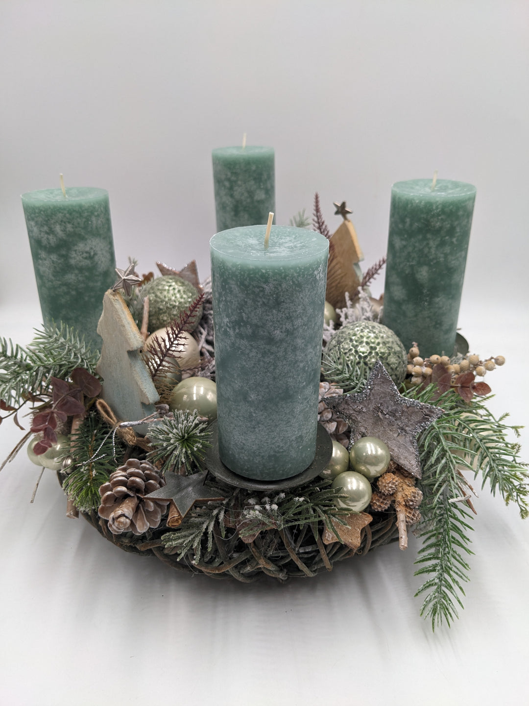 Adventskranz Kugel Stern Tannenbäumchen smaragd