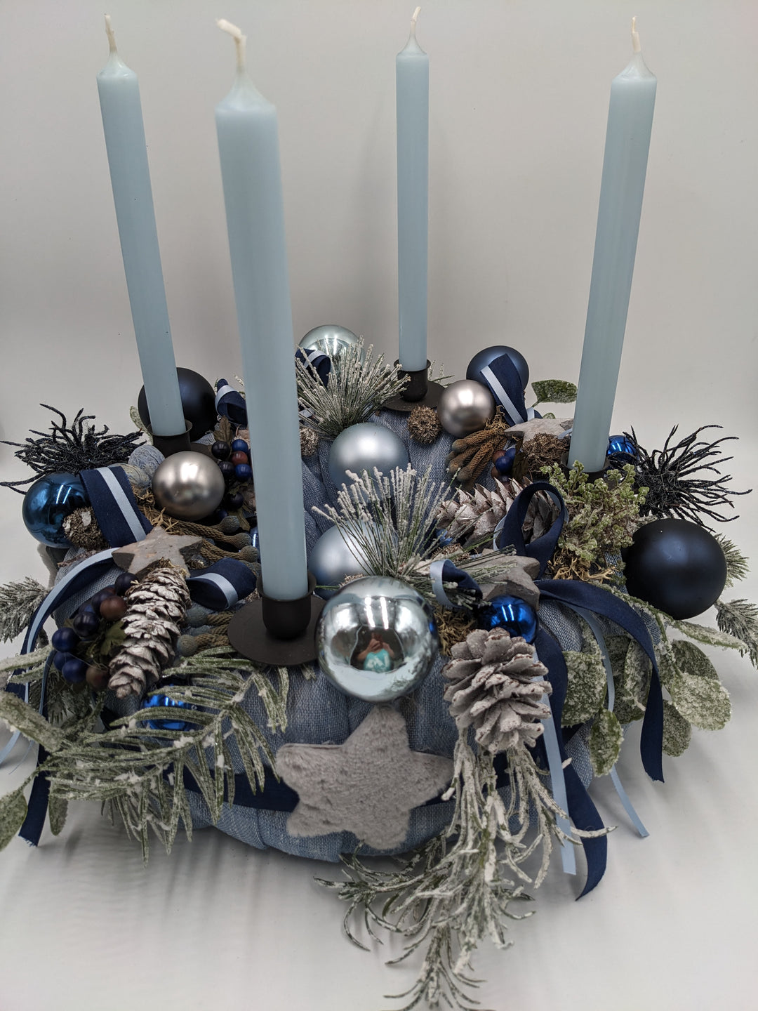 Adventskranz Kugel Stern Zapfen blau