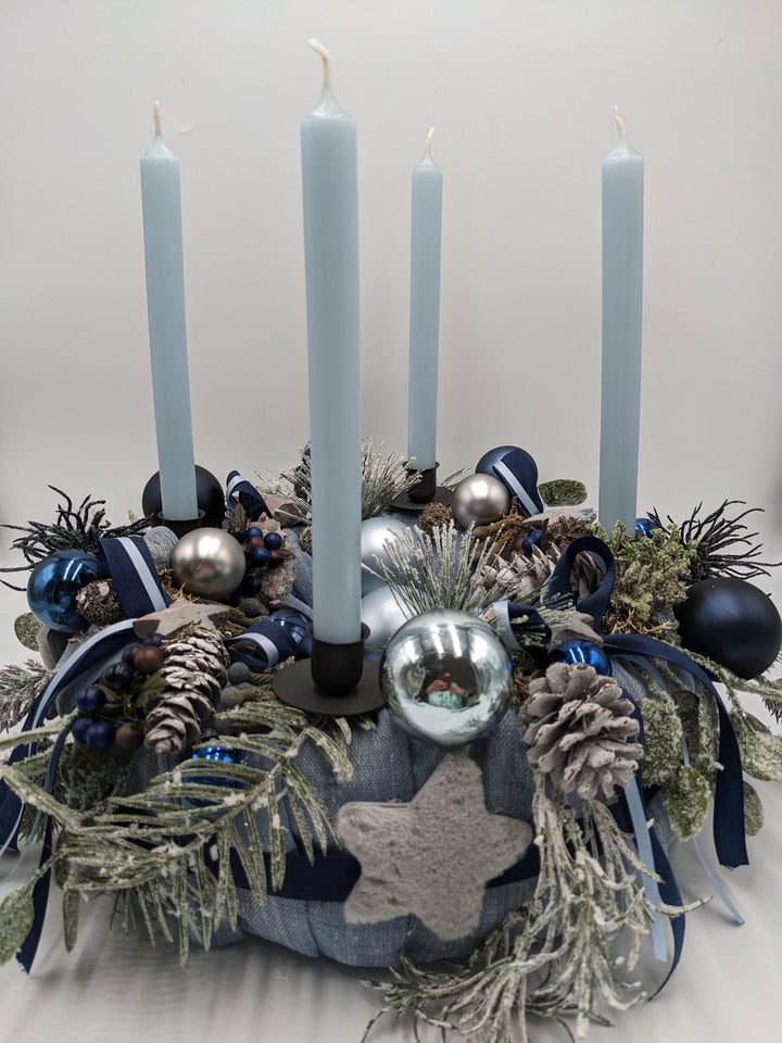 Adventskranz Kugel Stern Zapfen blau