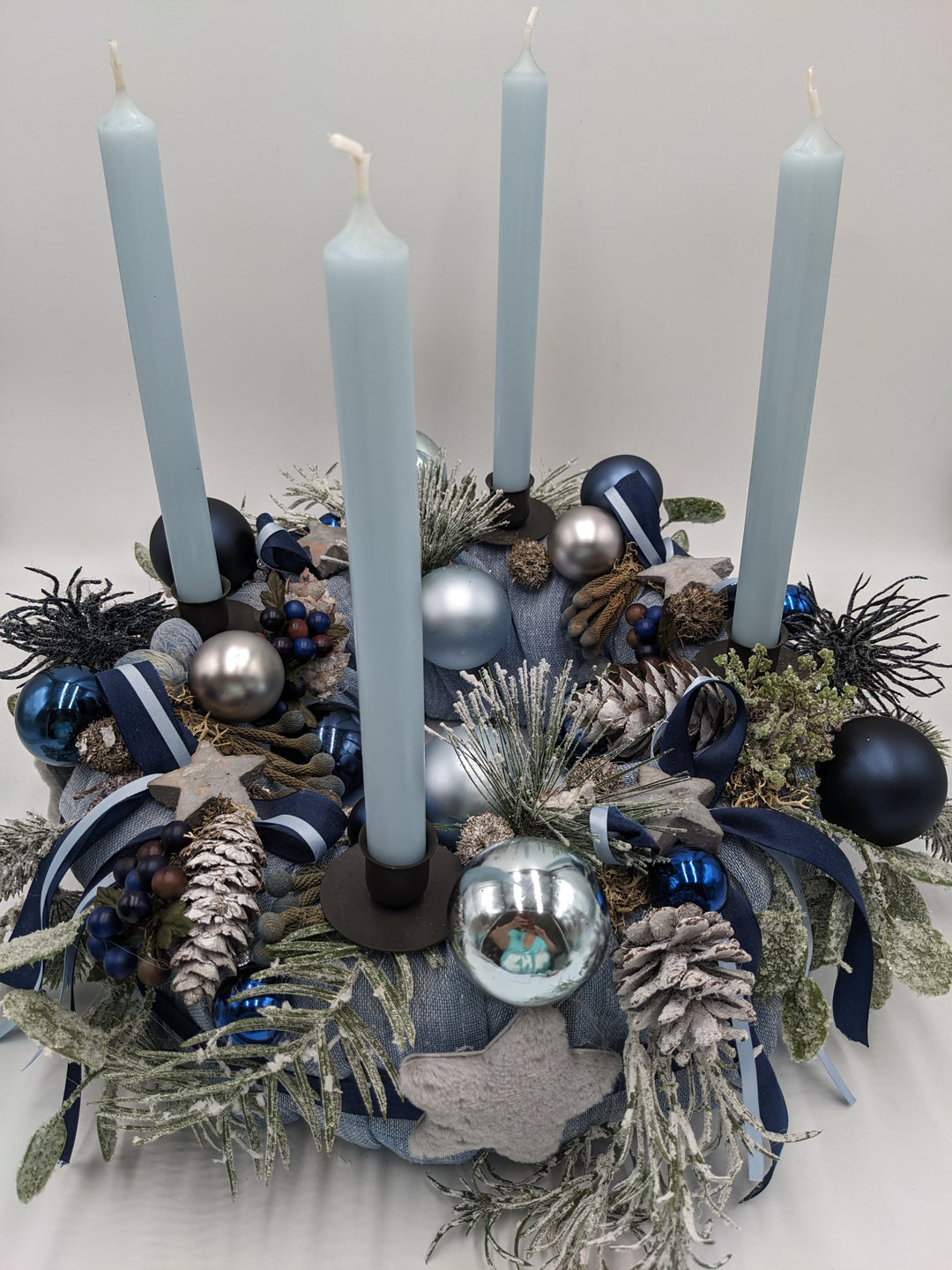 Adventskranz Kugel Stern Zapfen blau