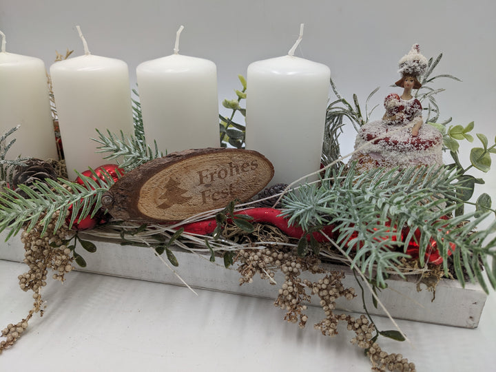 Adventsgesteck Frohes Fest Kugel Glocke weiß