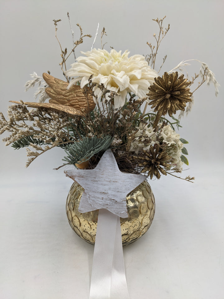 Weihnachtsgesteck Stern Flügel Chrysantheme creme