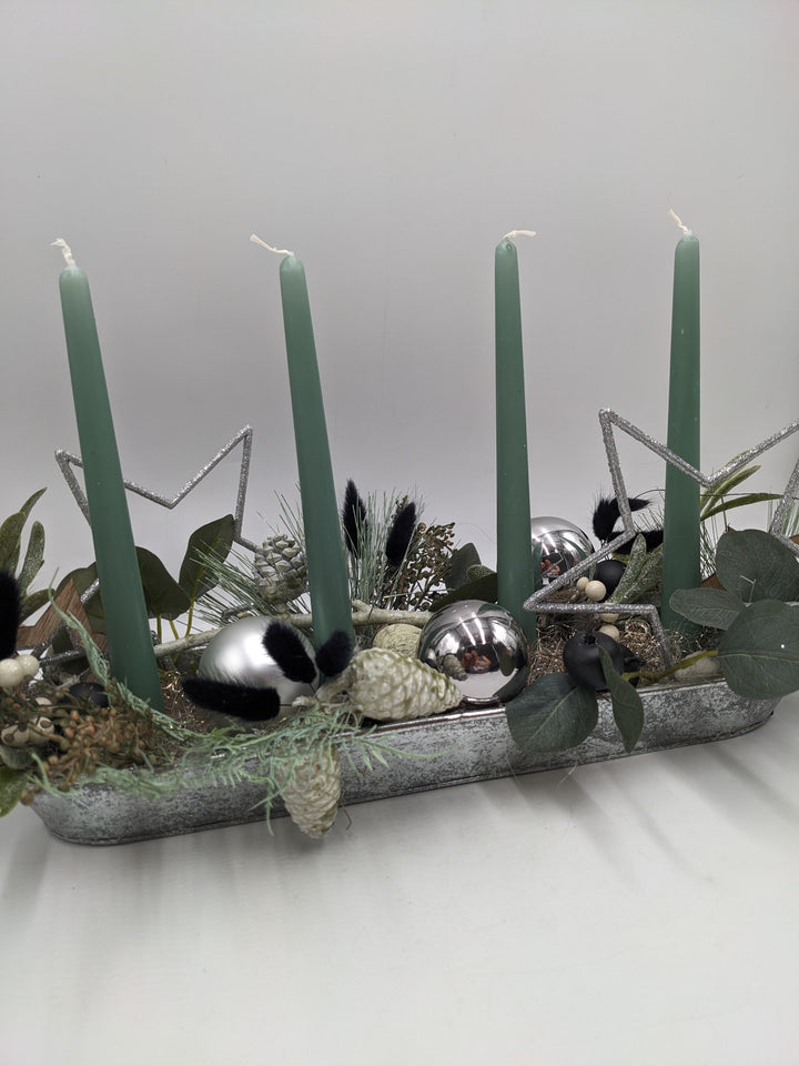 Adventsgesteck Kugel Stern Mistel salbei