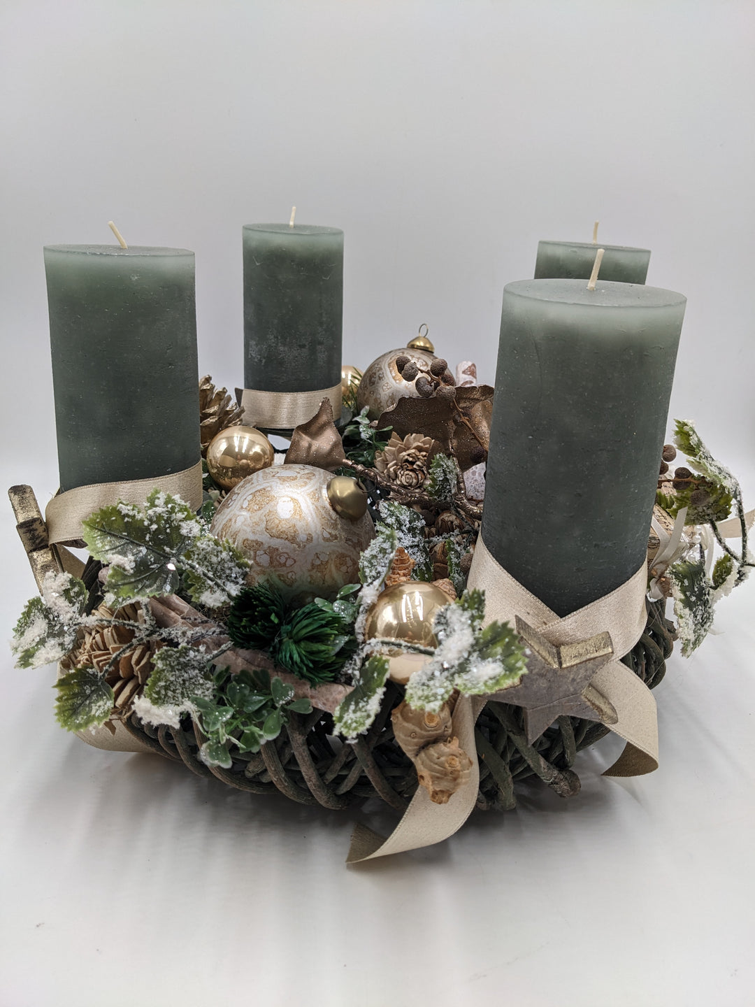 Adventskranz Kugel Geschenk Stern champagner