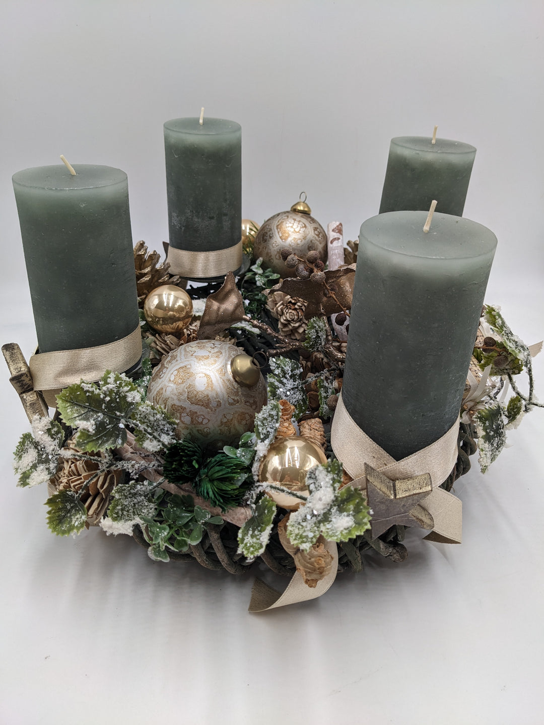 Adventskranz Kugel Geschenk Stern champagner
