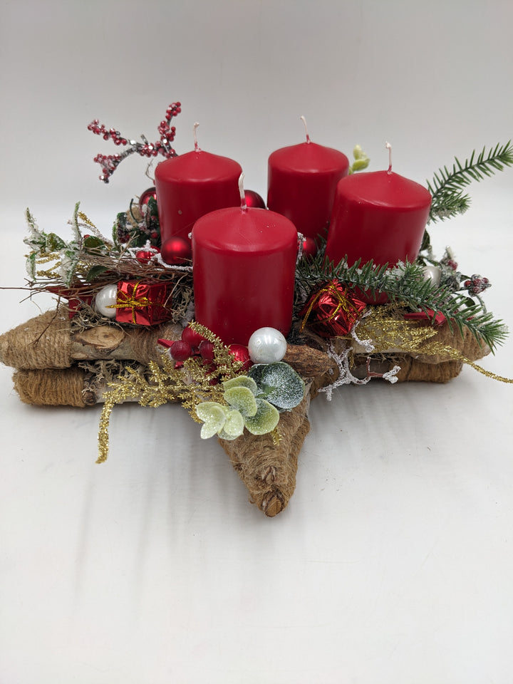 Adventsgesteck Kugel Geschenk Eukalypthus rot